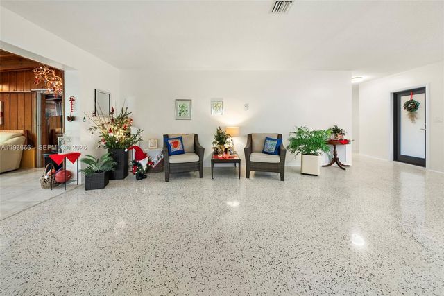 7517 Cutlass Ave, North Bay Village, FL 33141