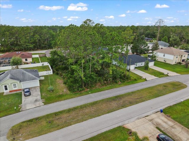 7 Service Tree Pl, Palm Coast, FL 32164