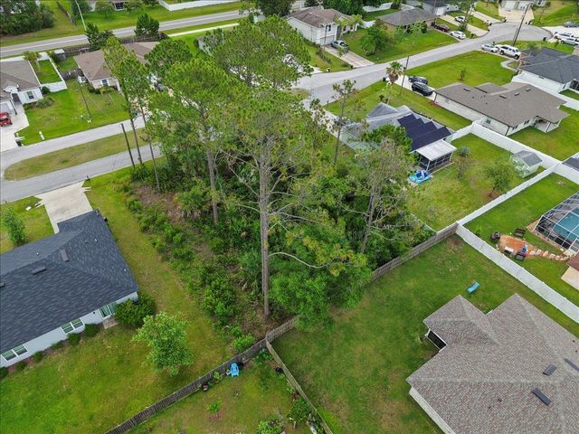 7 Service Tree Pl, Palm Coast, FL 32164