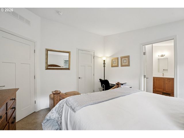 830 KOOL Rd, Kelso, WA 98626