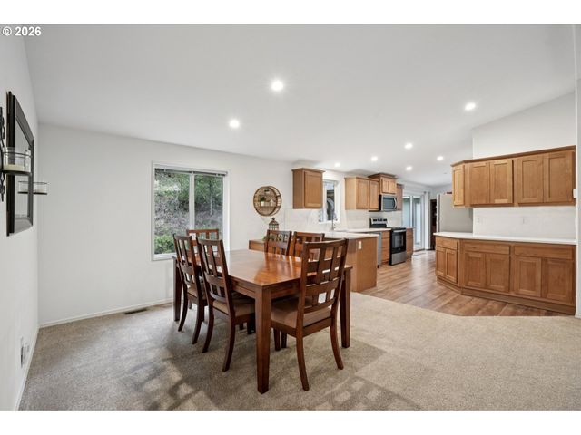 830 KOOL Rd, Kelso, WA 98626