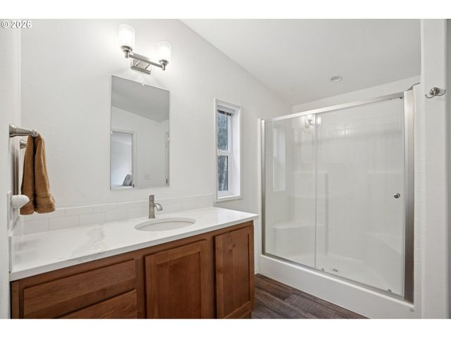 830 KOOL Rd, Kelso, WA 98626