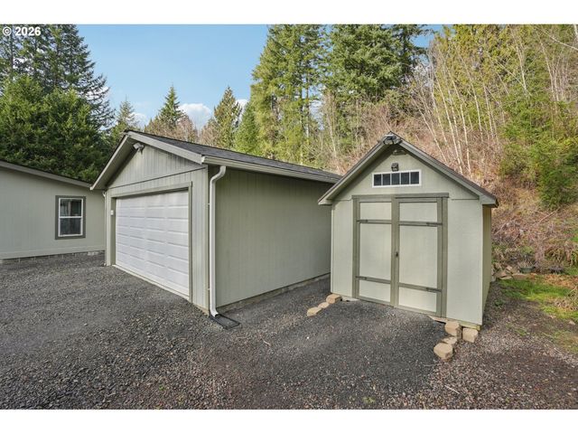 830 KOOL Rd, Kelso, WA 98626