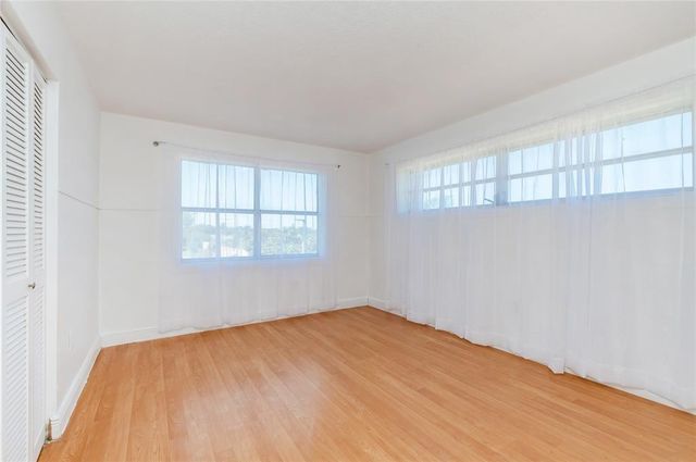 1101 NE 191ST Street H301, Miami, FL 33179