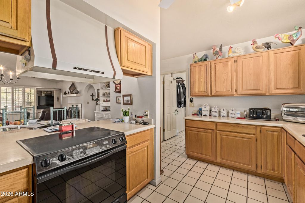 Image 13 of property listing at 14424 N SAN CARLOS Drive, Fountain Hills, AZ 85268