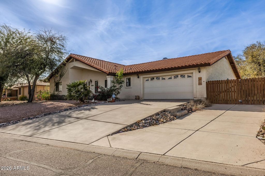 Image 2 of property listing at 14424 N SAN CARLOS Drive, Fountain Hills, AZ 85268