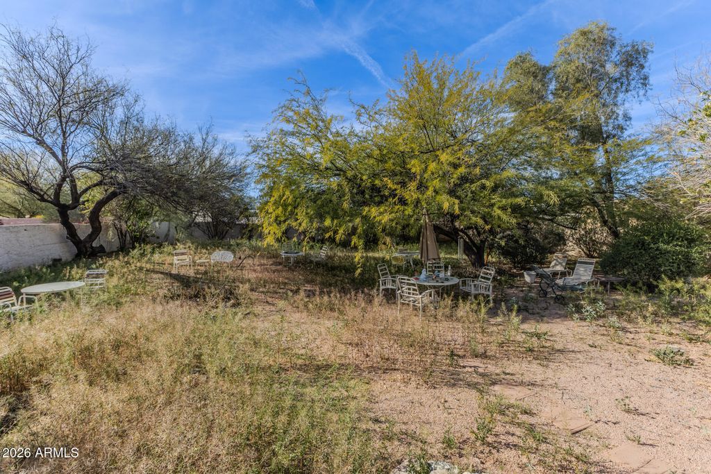 Image 29 of property listing at 14424 N SAN CARLOS Drive, Fountain Hills, AZ 85268