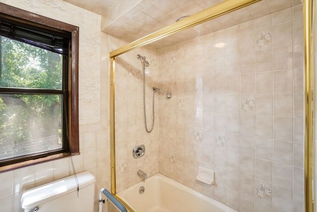 25 Bradbury Street, Boston, MA 02134