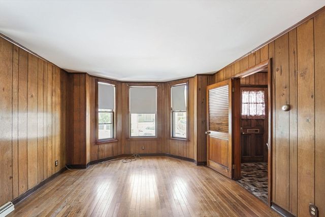 25 Bradbury Street, Boston, MA 02134