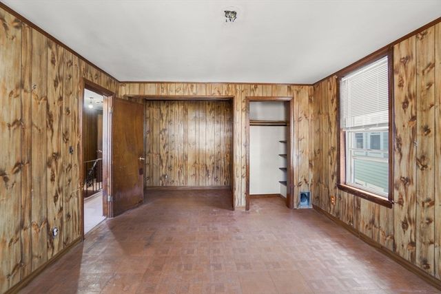 25 Bradbury Street, Boston, MA 02134
