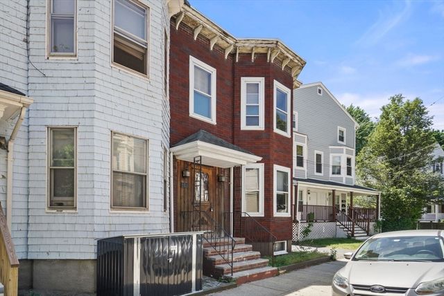 25 Bradbury Street, Boston, MA 02134