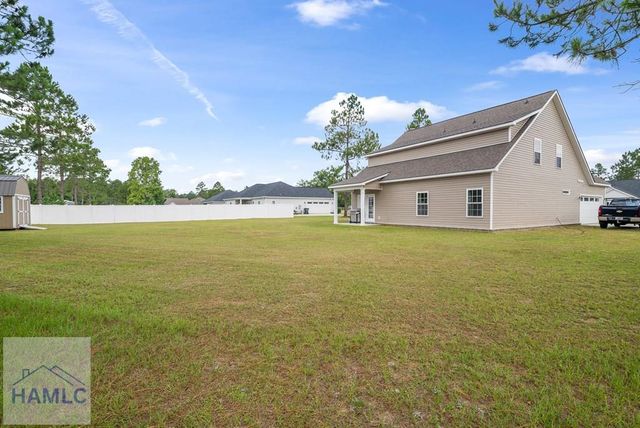 138 River Bluff Way, Ellabell, GA 31308