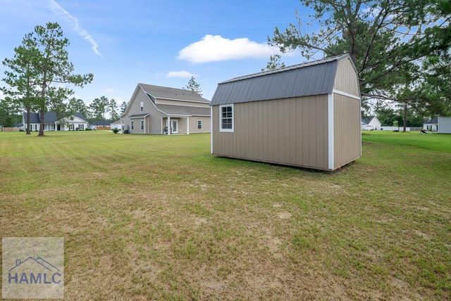 138 River Bluff Way, Ellabell, GA 31308