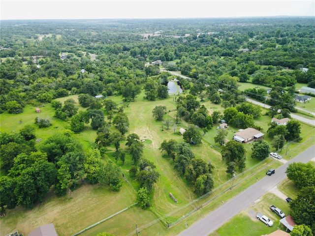 11708 E DRAPER Avenue, Choctaw, OK 73020