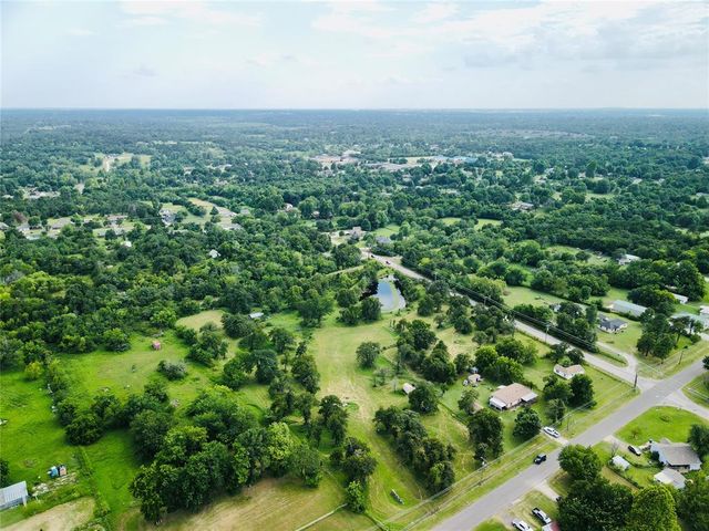 11708 E DRAPER Avenue, Choctaw, OK 73020