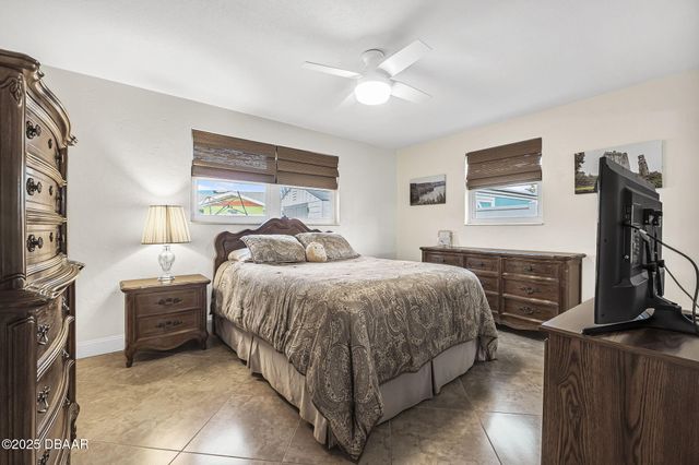 15 Longfellow Circle, Ormond Beach, FL 32176