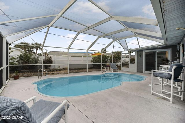 15 Longfellow Circle, Ormond Beach, FL 32176