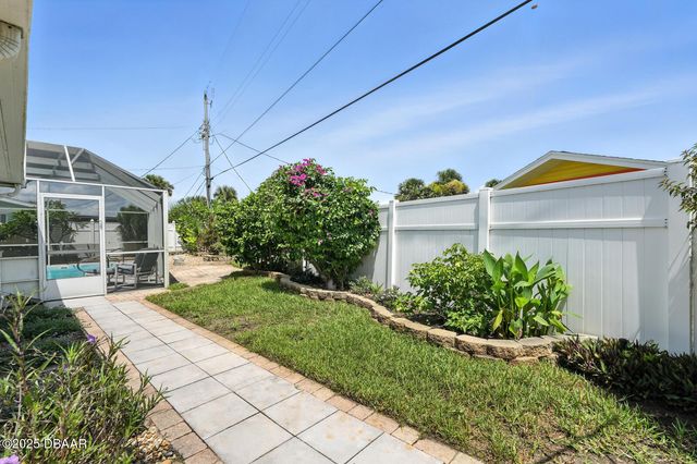 15 Longfellow Circle, Ormond Beach, FL 32176