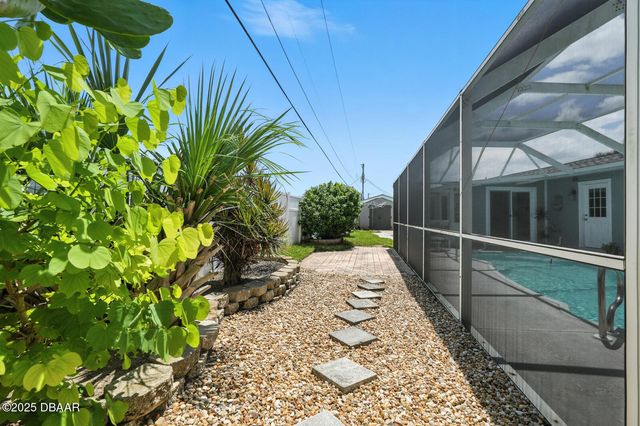 15 Longfellow Circle, Ormond Beach, FL 32176