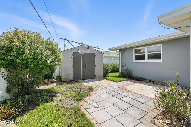 15 Longfellow Circle, Ormond Beach, FL 32176