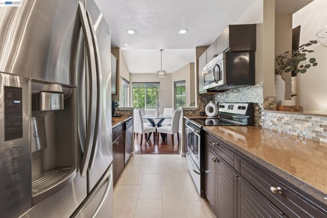 7560 Canyon Meadow Cir H, Pleasanton, CA 94588