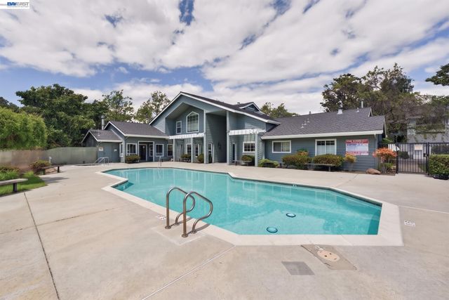 7560 Canyon Meadow Cir H, Pleasanton, CA 94588