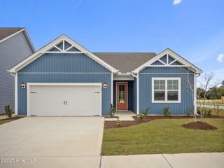 500 Edgewater Way, Holly Ridge, NC 28445