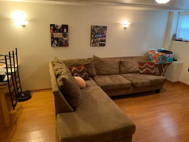 5830 N Rockwell Street G, Chicago, IL 60659