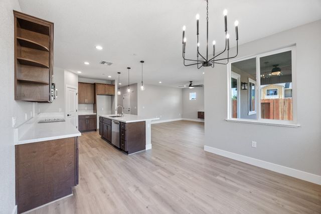 2205 Armus St, Woodland, CA 95776