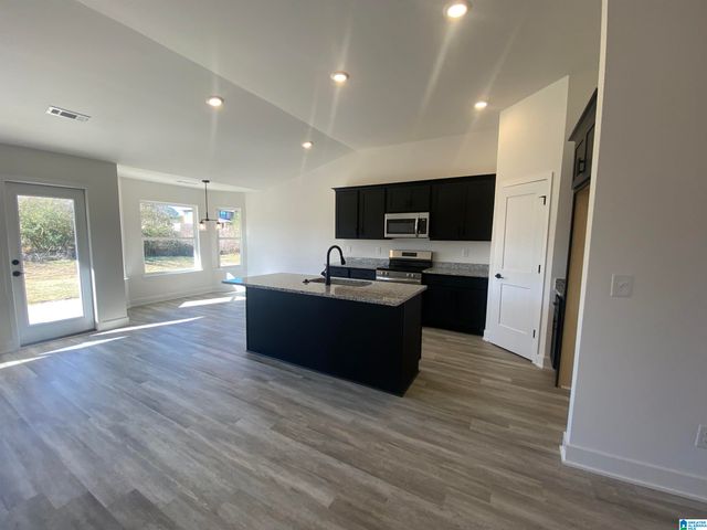 668 JAMESTOWN CIRCLE, Montevallo, AL 35115