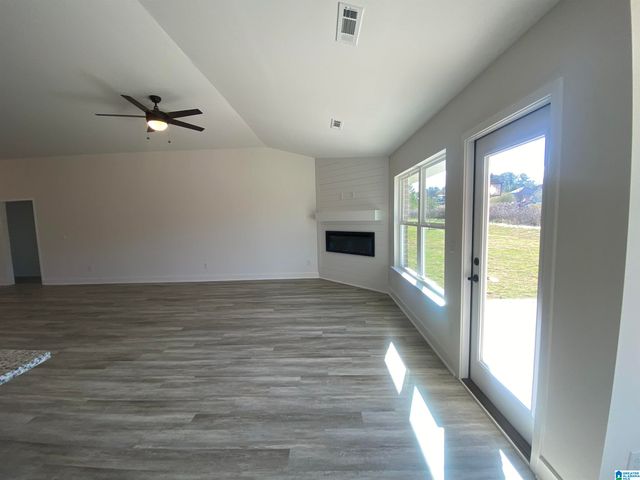 668 JAMESTOWN CIRCLE, Montevallo, AL 35115