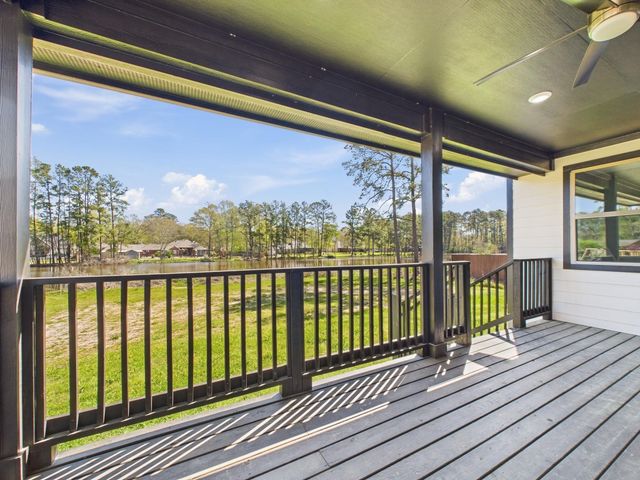 1006 Four Fountains Street, New Caney, TX 77357