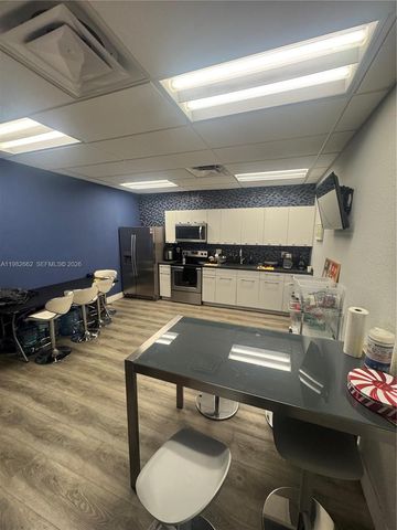 3380 NW 151st Ter, Miami Gardens, FL 33054