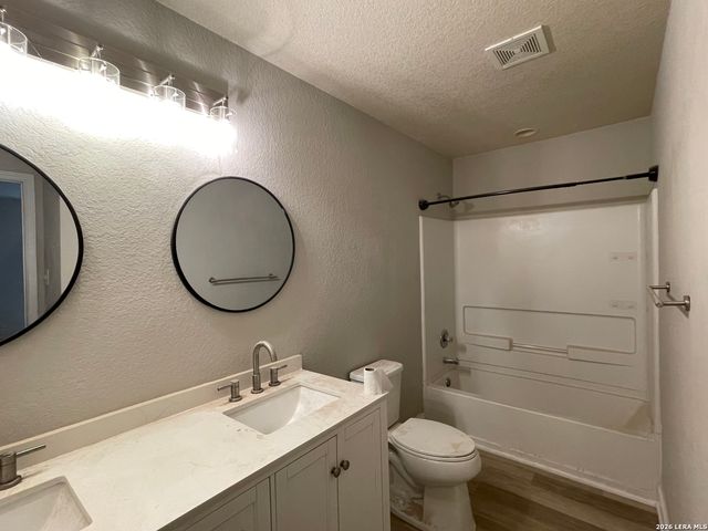 387 COPPER POINT DR, New Braunfels, TX 78130