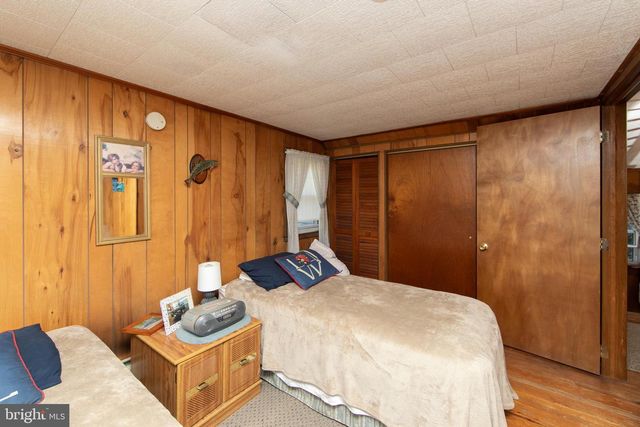 136 LINCOLN AVENUE, West Collingswood Heights, NJ 08059