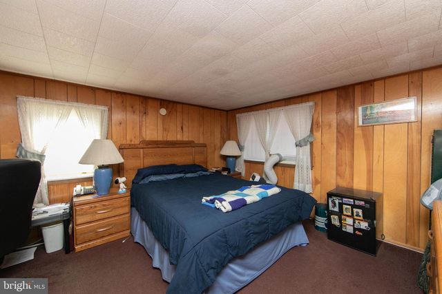 136 LINCOLN AVENUE, West Collingswood Heights, NJ 08059