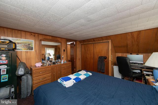 136 LINCOLN AVENUE, West Collingswood Heights, NJ 08059