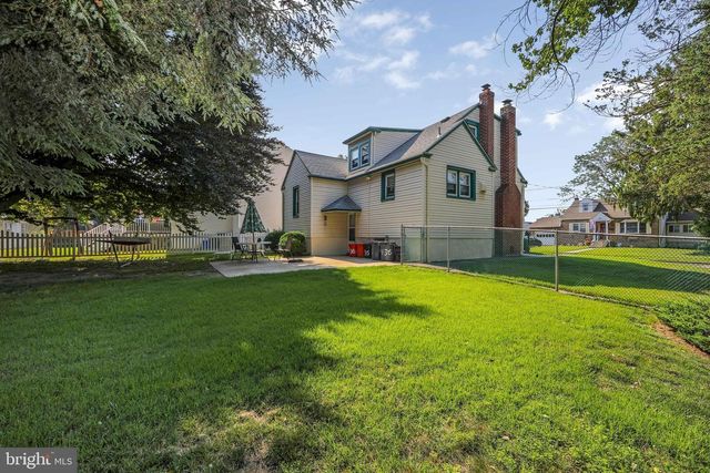 136 LINCOLN AVENUE, West Collingswood Heights, NJ 08059