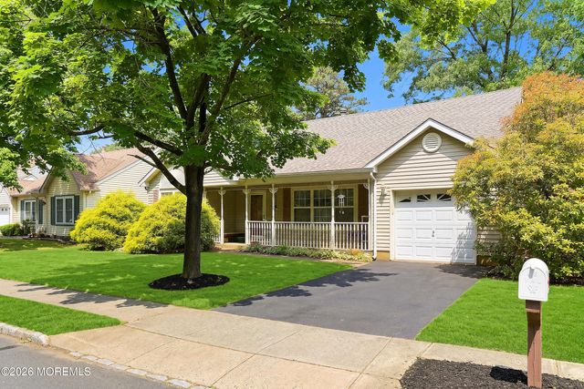 2289 Mount Hood Lane, Toms River, NJ 08753
