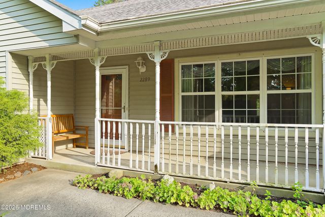 2289 Mount Hood Lane, Toms River, NJ 08753