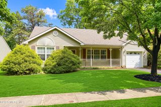 2289 Mount Hood Lane, Toms River, NJ 08753
