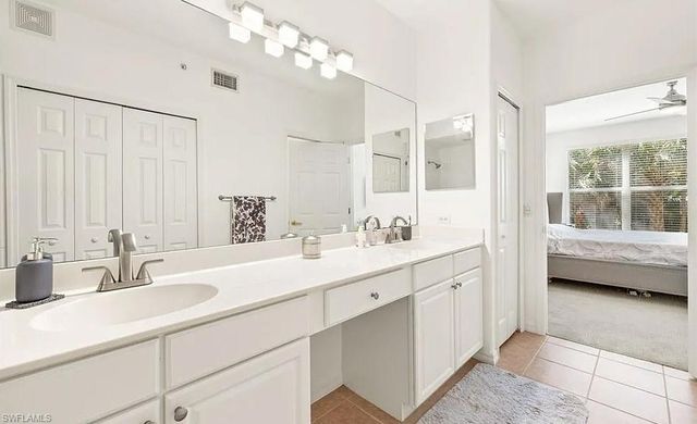 1315 Henley ST 1006, Naples, FL 34105