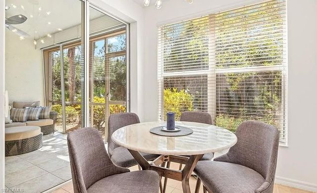 1315 Henley ST 1006, Naples, FL 34105