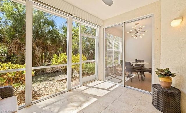 1315 Henley ST 1006, Naples, FL 34105