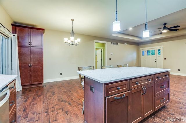 8914 Wheat Drive, Troy, IL 62294