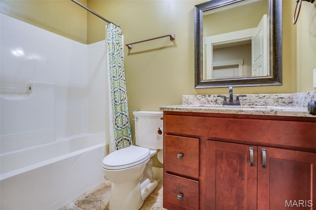 8914 Wheat Drive, Troy, IL 62294