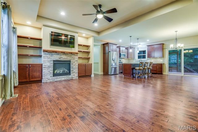 8914 Wheat Drive, Troy, IL 62294