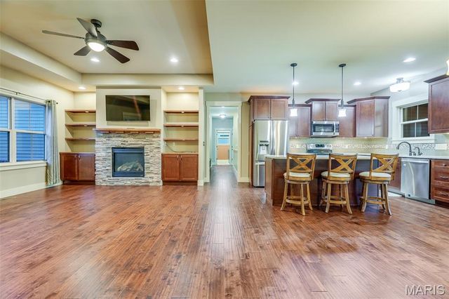8914 Wheat Drive, Troy, IL 62294