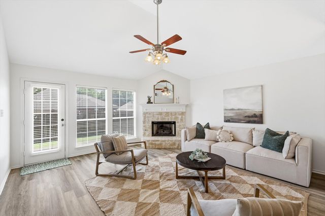 1432 Saint Gallen Lane, Lewisville, TX 75067