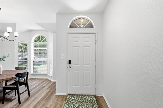 1432 Saint Gallen Lane, Lewisville, TX 75067